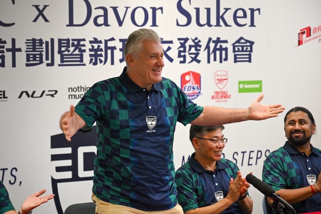 蘇加指希望可以在來年在摩洛哥舉行的FIFA選舉看到恩芬天奴連任。攝影：魏國謙