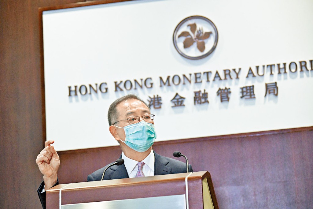 余偉文指套息令資金流出港元體系屬預期之內,港匯偏弱亦是正常現象。