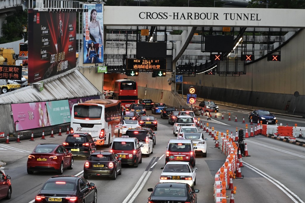 估计新措施下红隧车龙可减一公里。资料图片