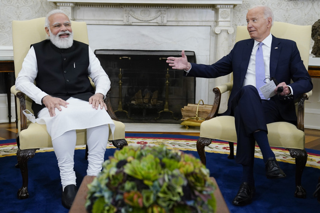 印度总理莫迪去年夏天曾访美会晤拜登。美联社