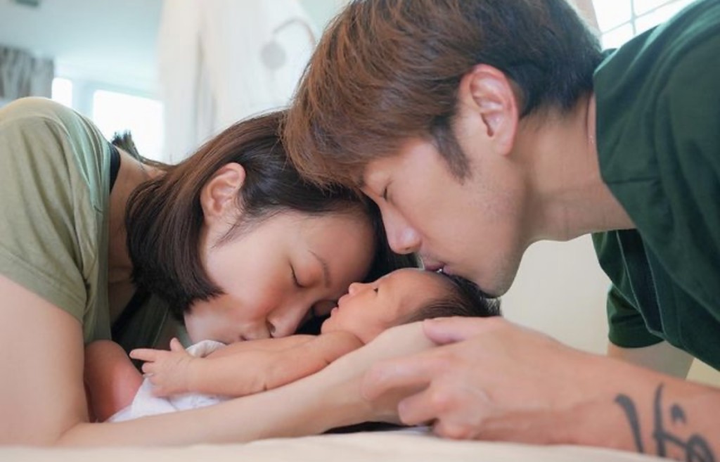 兩公婆替B女取了乳名「QQ Mak 」。