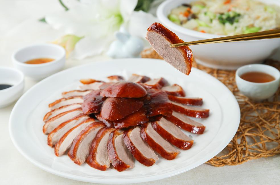 親子優惠︳富臨皇宮片皮鴨點心放題低至$88（圖片來源：KKday）