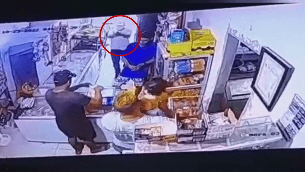 哥倫比亞男子遭槍手連開數槍射殺,手抱女嬰差點當肉盾,奇蹟沒受傷。