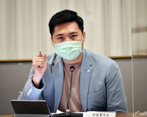 余德寶已辭任區議員，並會轉為任職店員。資料圖片