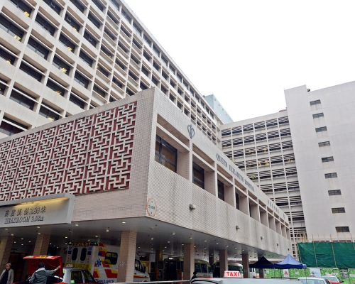 男子被送往伊利沙伯醫院搶救。資料圖片