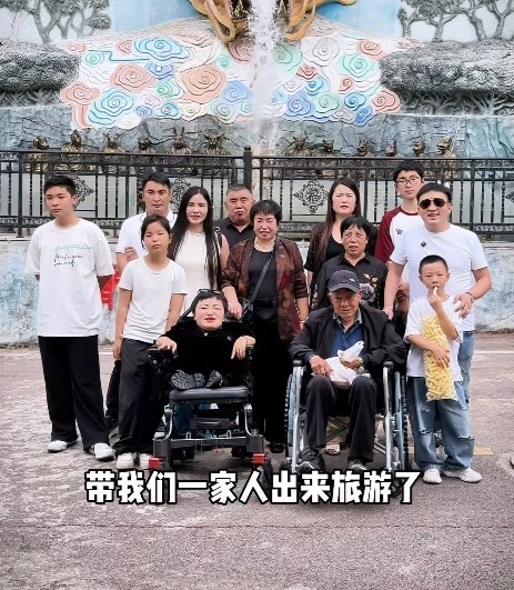 最終也大團圓結局,李喜梅和大雙破鏡重圓。 最終也大團圓結局,李喜梅和大雙破鏡重圓。