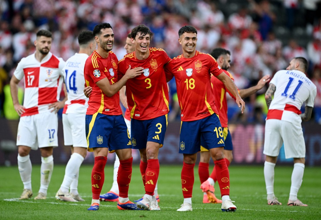 西班牙上场以直接快速踢法，3:0大胜克罗地亚。Reuters