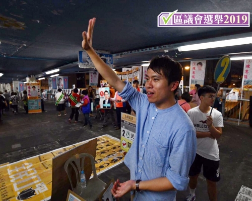 鄺俊宇直言，現時選情緊張。