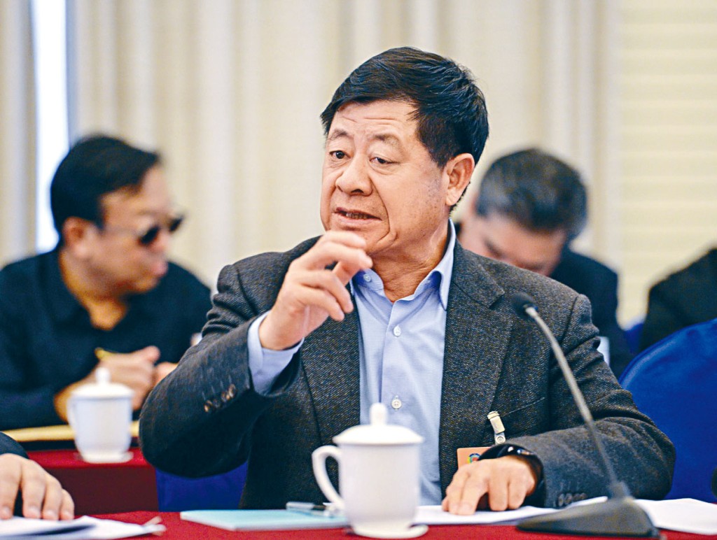 ■贵州省政协原主席王富玉被查。