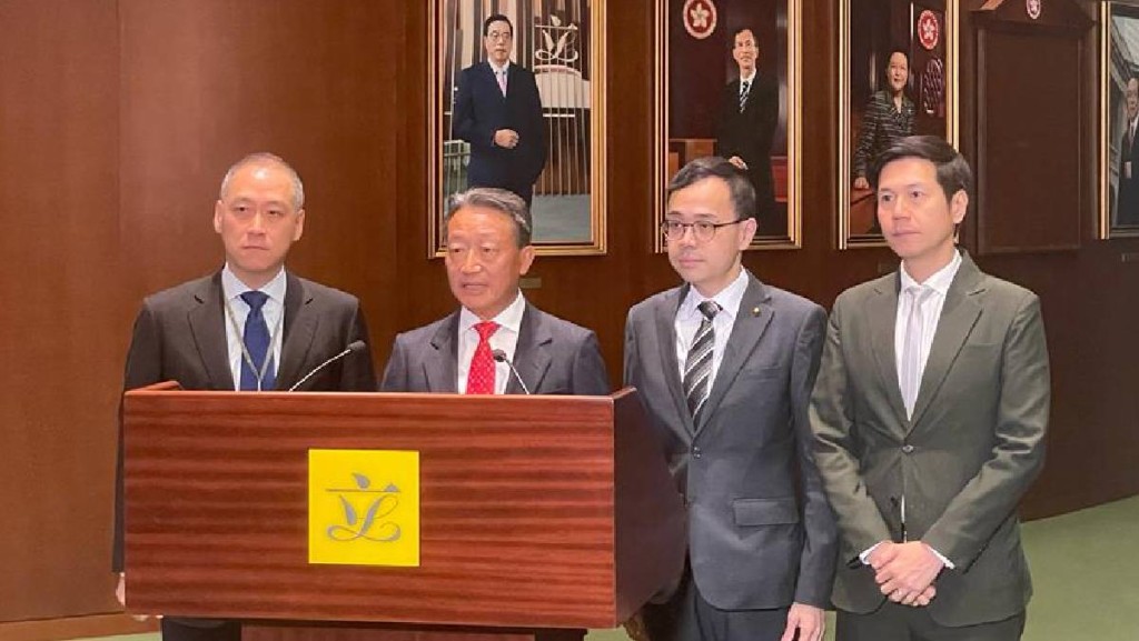 左起:立法會議員李惟宏、林新強、黃俊碩及吳傑莊