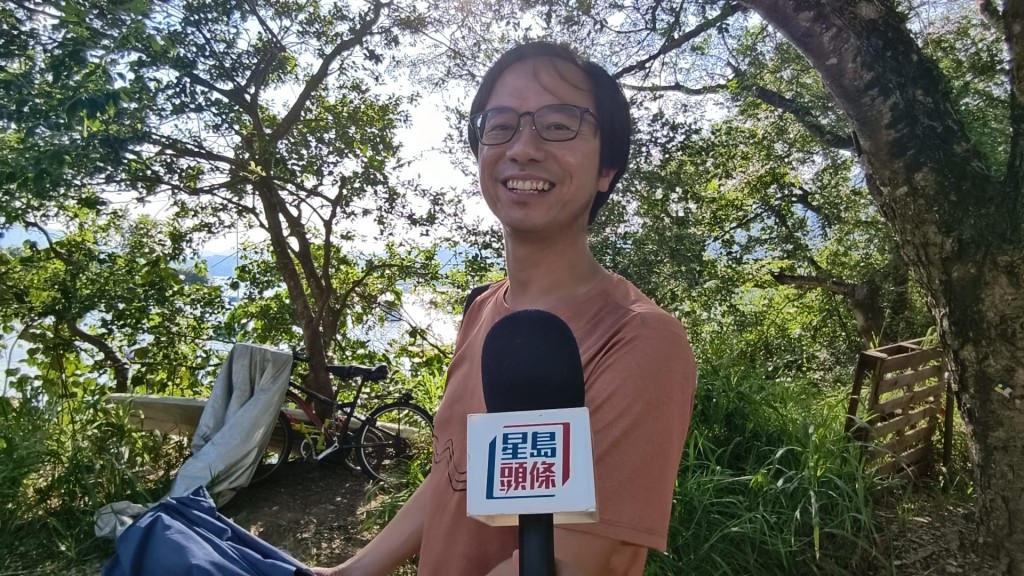 李先生今日與母親及朋友到大埔大尾督郊遊。