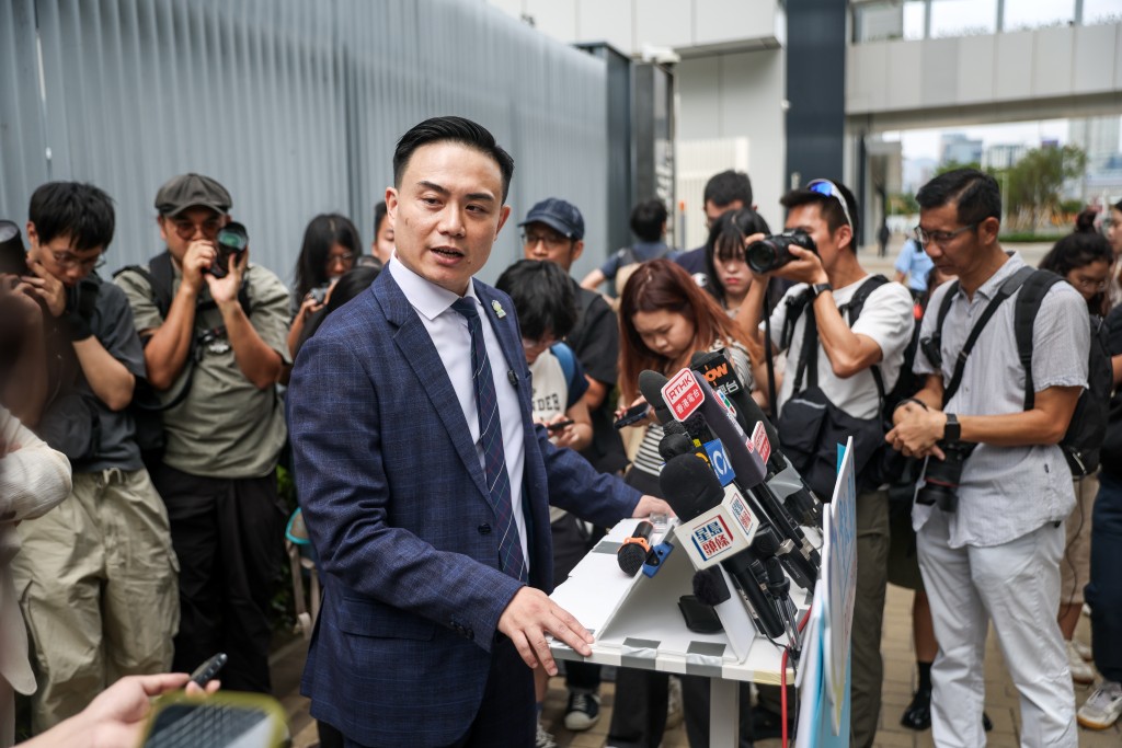 莊豪鋒在實政圓桌中,跟隨田北辰工作多年。何家豪攝 莊豪鋒在實政圓桌中,跟隨田北辰工作多年。何家豪攝