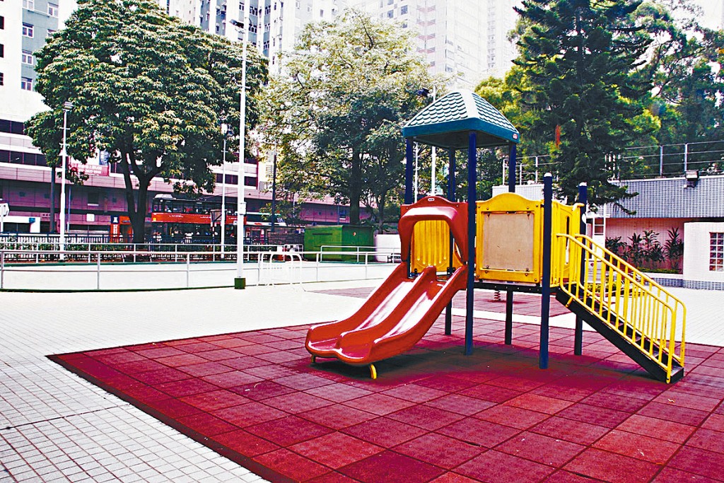 英皇道遊樂場經過翻新後煥然一新。