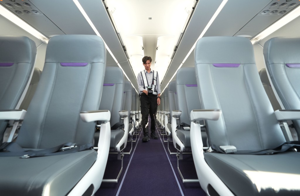 香港快運一直透過便捷、具彈性及具價格競爭力的航空服務,支持香港航空及旅遊業發展。劉駿軒攝 香港快運一直透過便捷、具彈性及具價格競爭力的航空服務,支持香港航空及旅遊業發展。劉駿軒攝
