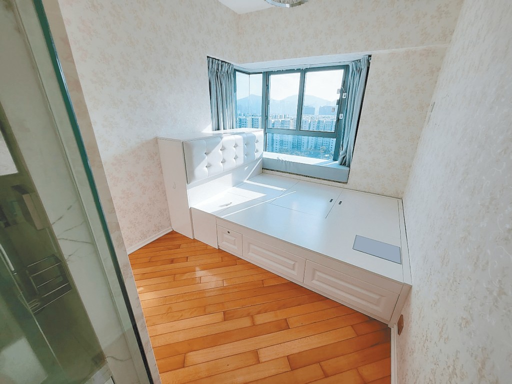 單位設有2房,圖中睡房間隔實用。