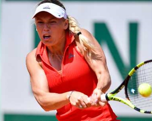 禾絲妮雅琪在女單八強止步。 新華社