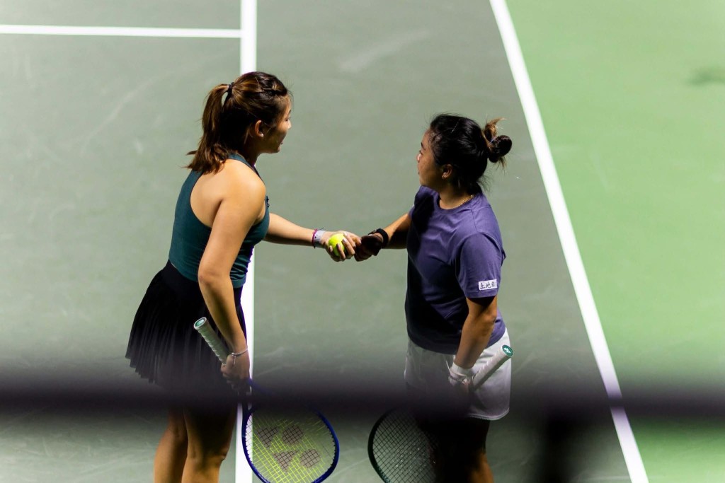 张玮桓（左）及梁恩硕（右） 合力杀入ATX公开赛双打决赛。香港网总FＢ图