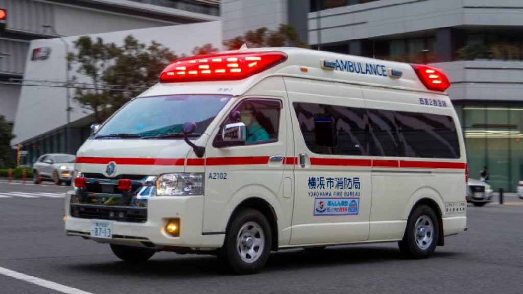 橫濱3歲中國童獨過馬路時遭貨車撞斃。iStock