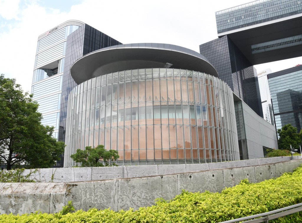 政府擬擴建立法會綜合大樓。