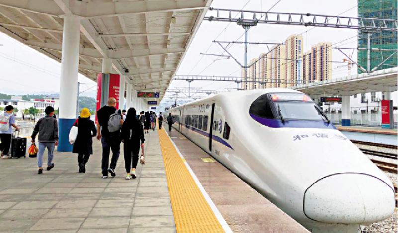 武廣高鐵恢復350公里運營時速，重現半個小時到省城。