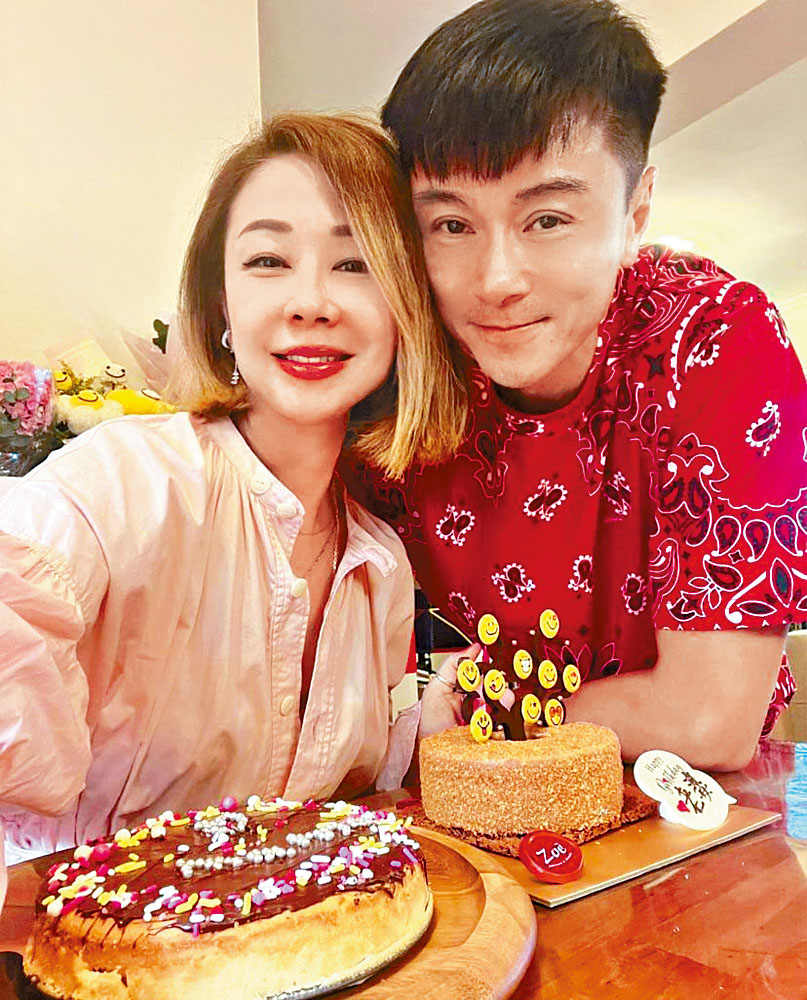 黃浩然與老婆常在社交平台放閃。