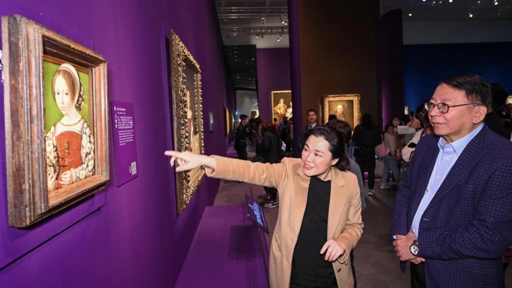 今次展览展出的52幅由15世纪至20世纪初，包括文艺复兴、印象派和后印象派时代的经典作品，被誉为「英国国家美术馆的缩影」。陈国基FB