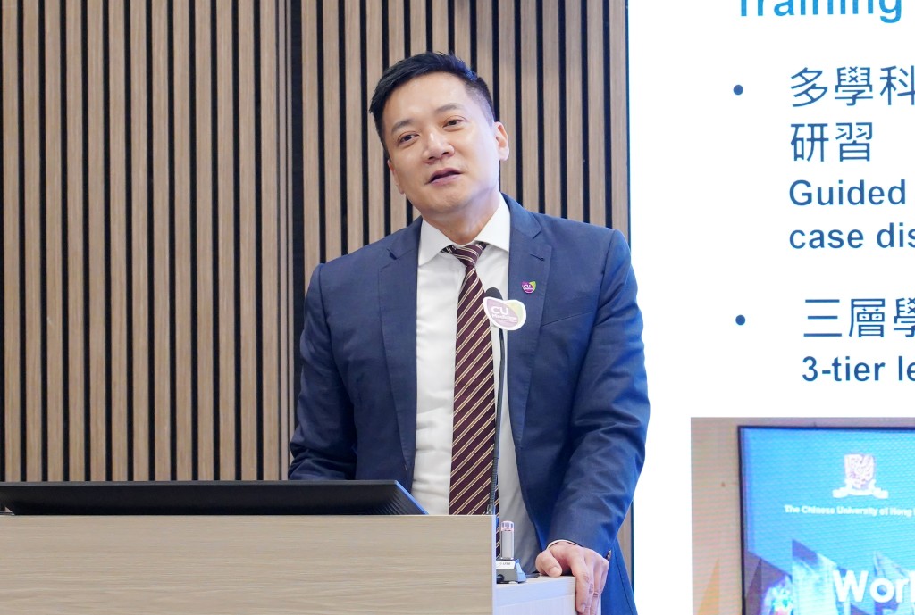 中大醫學院副院長(教育)黃仰山表示,中大將會新增「跨專業醫療護理」課程。葉偉豪攝 中大醫學院副院長(教育)黃仰山表示,中大將會新增「跨專業醫療護理」課程。葉偉豪攝