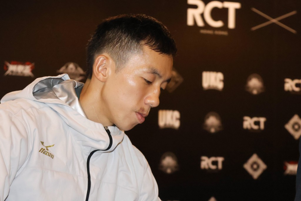 曹星如本月初到馬尼拉訓練，右嘴角被實戰拳手打至出現瘀痕。徐嘉華攝
