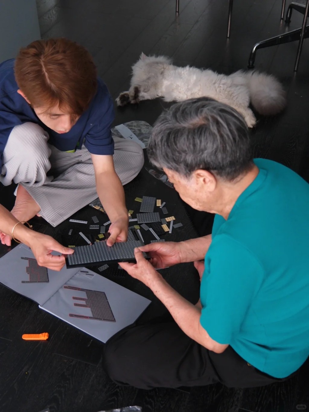 銀髮族成為消費增長點,許多商家推出適老玩具爭奪市場。小紅書 銀髮族成為消費增長點,許多商家推出適老玩具爭奪市場。小紅書