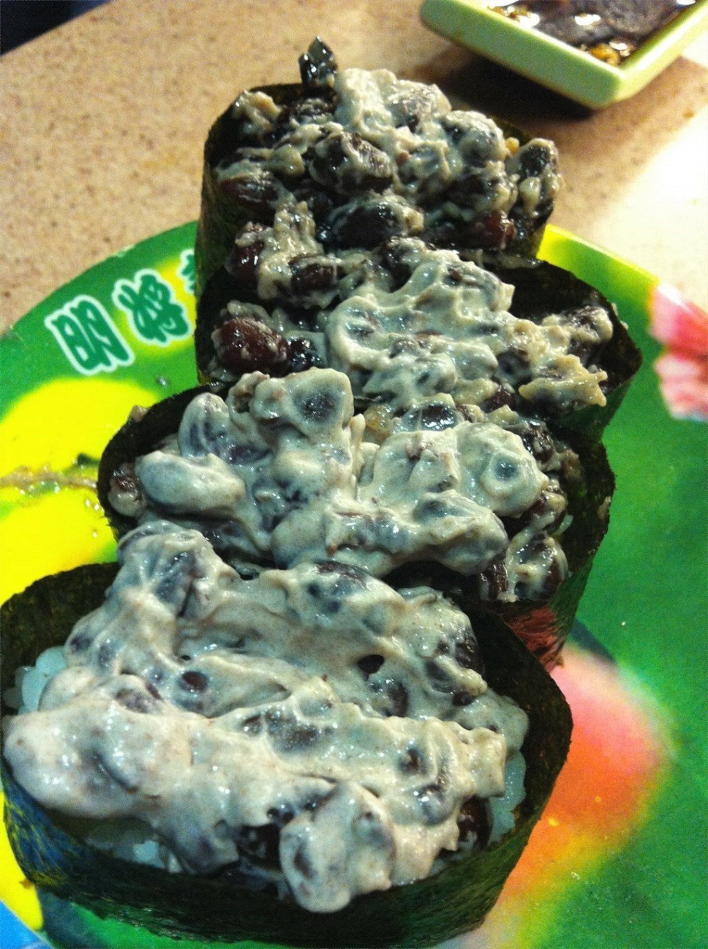 明將壽司的紅豆軍艦。網上圖片