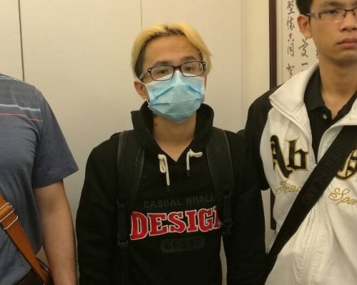 今日庭上播放首被告阿T(中)的警誡錄影會面。資料圖片