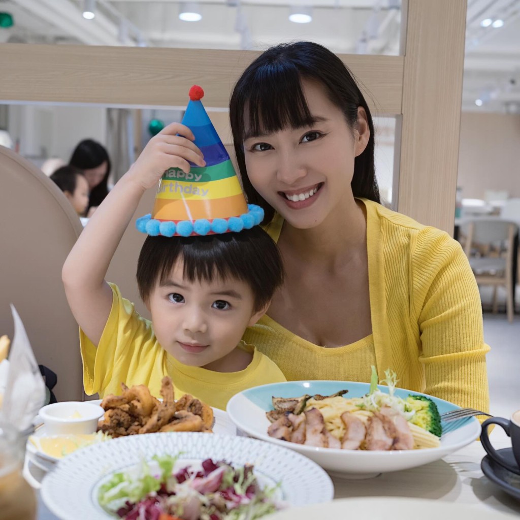 莊韻澄昨日（28日）為囝囝波子慶祝生日。  ​