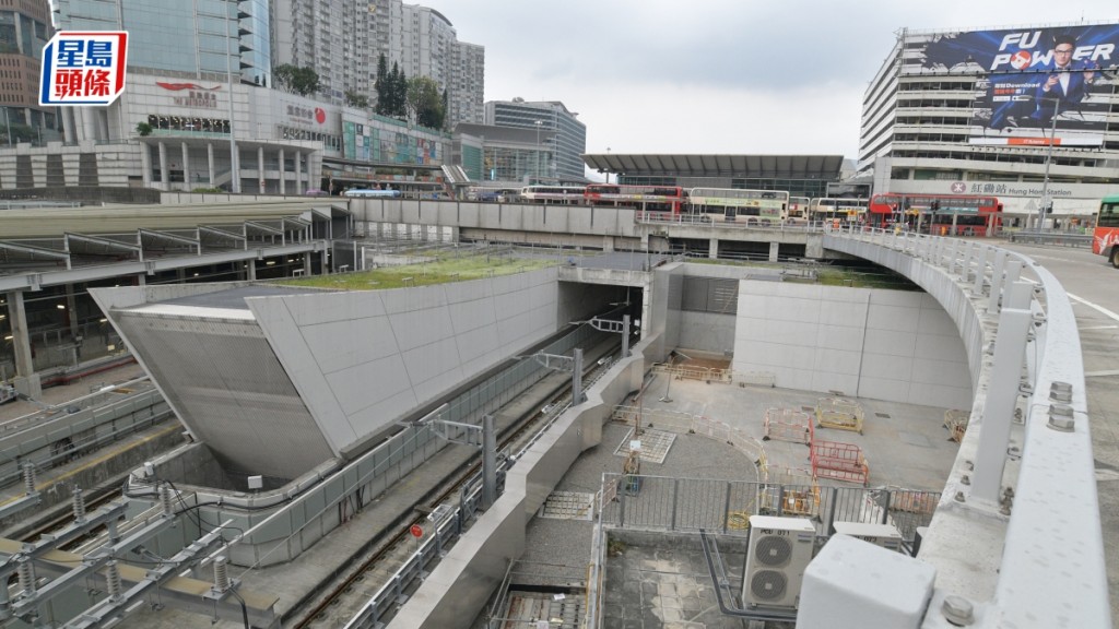 港鐵沙中綫紅磡站在2018年被揭發存有工程問題。資料圖片