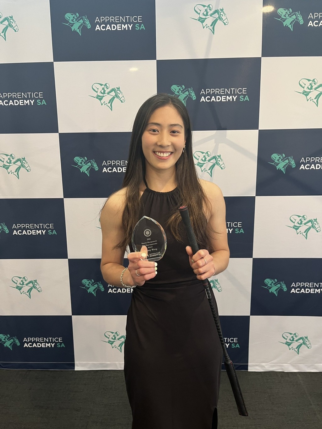 黃寶妮昨日(十月八日)策騎機會馬Dare To Be Free一放到底贏馬而回。 黃寶妮昨日(十月八日)策騎機會馬Dare To Be Free一放到底贏馬而回。