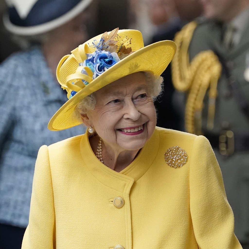 最近有新書指出，英女王是因患癌致死。