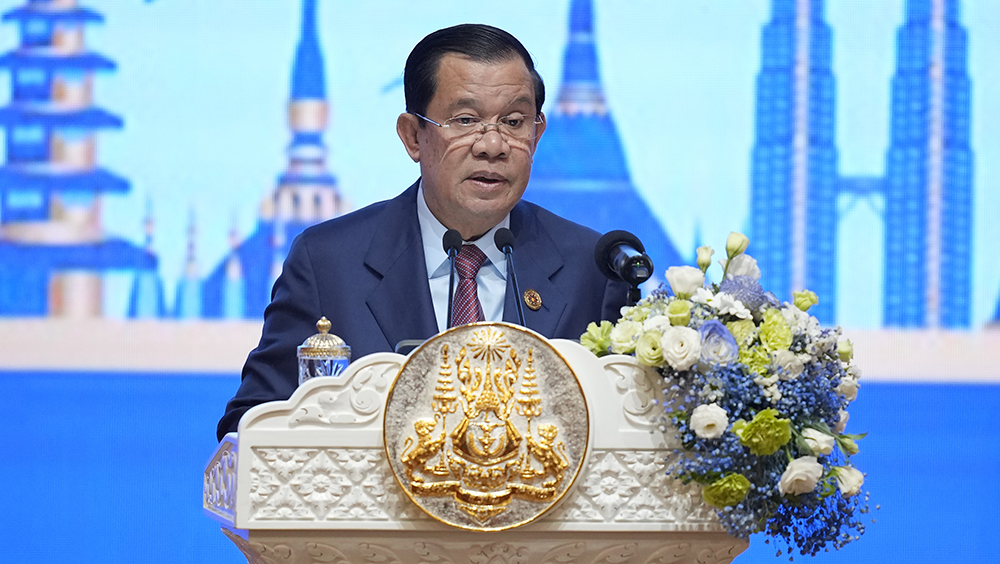 柬埔寨總理洪森抵達印尼後確診,取消行程回國。AP