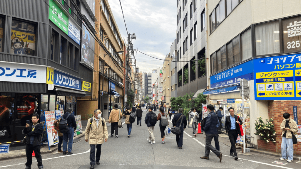 日本民眾認為中日關係前景不容樂觀。路透社