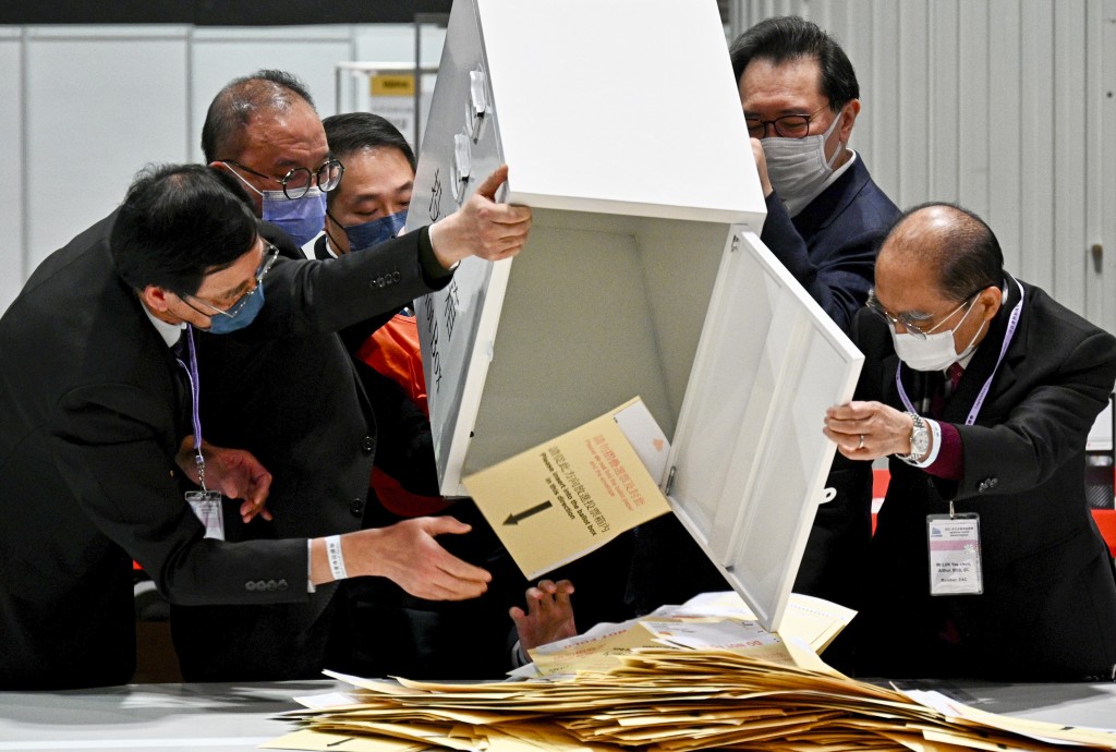 第八屆立法會選舉將於年底舉行。資料圖片 第八屆立法會選舉將於年底舉行。資料圖片