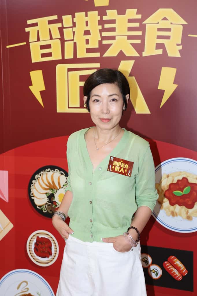 黎芷珊早前跟前男友張達倫一家一起到澳洲旅行,被網民讚大方。 黎芷珊早前跟前男友張達倫一家一起到澳洲旅行,被網民讚大方。