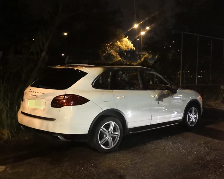 元朗一輛私家車遭縱火。