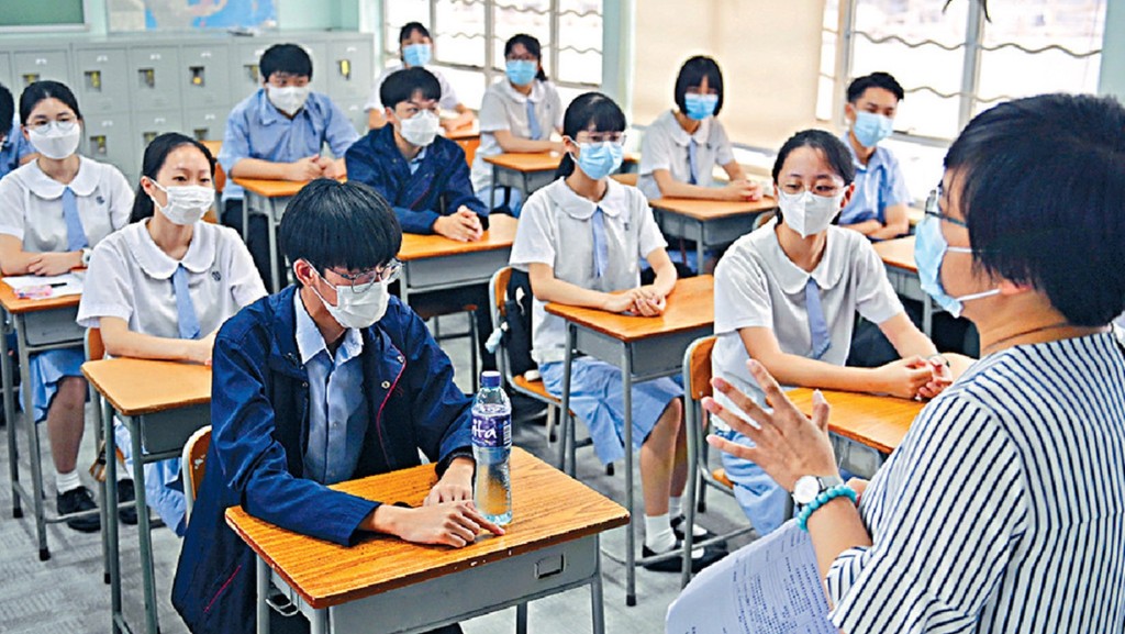 教育局指截至上周四,全港有484間學校申請恢復全日面授課堂。資料圖片