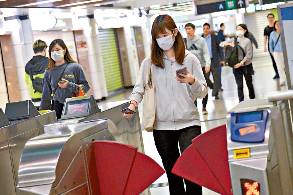 港鐵將於今年6月實施新票價調整機制。