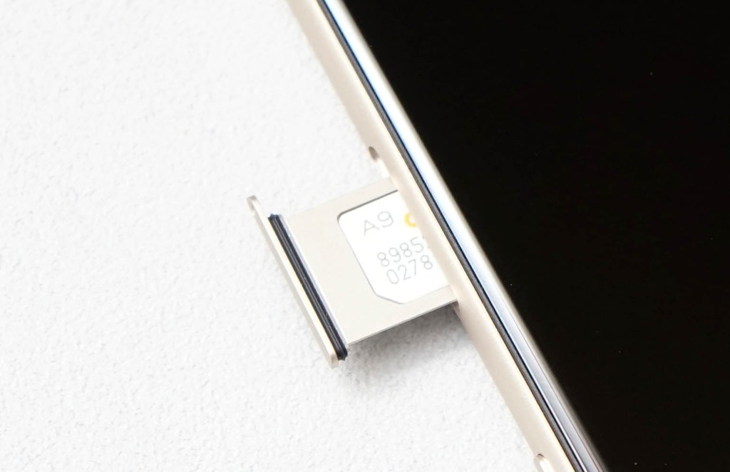 iPhone SE 3处理器升级至A15 Bionic,且首度支援5G上网。 iPhone SE 3处理器升级至A15 Bionic,且首度支援5G上网。