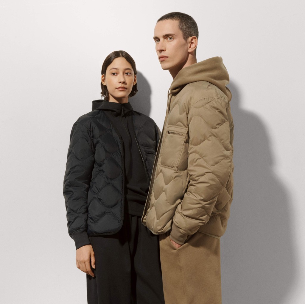 ●男女通用U再生羽絨外套/$599/U。