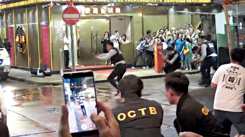 4人以上的外景拍攝需要申請不反對通知書。資料圖片
