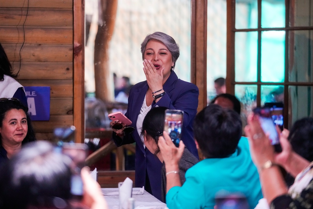 哈拉在首轮选举中得票最高。美联社