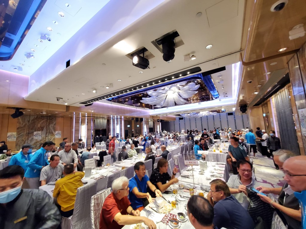 卜公是本地著名小球隊。 本報記者攝