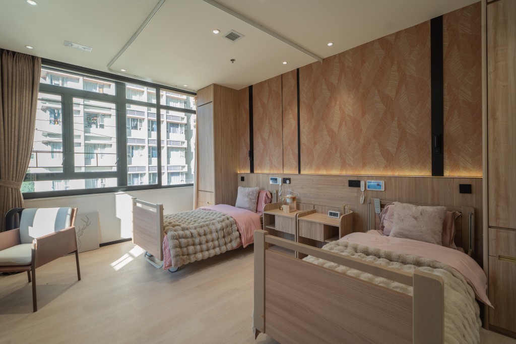 「进优生活」占地两层，共有60个床位，每层有11间房间。刘骏轩摄