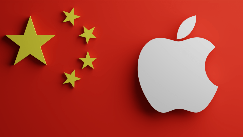 苹果随后作出让步，更新App Store Connect线上支持文件，表示根据中国法律，特定类型的APP需要提供有效的互联网信息服务提供者（ICP）备案号，才能在内地应用商店中上架。