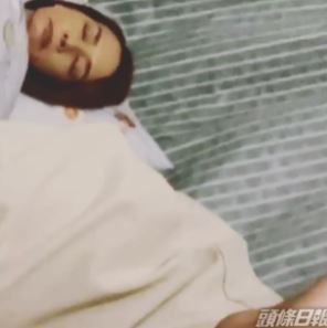 之前大胆偷拍毛姐睡觉黑图。